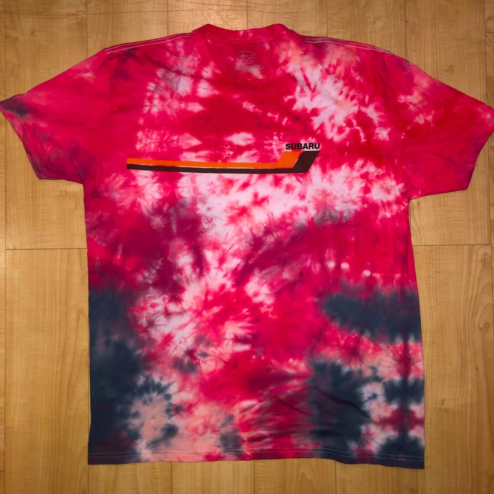 SUBARU RED AND BLACK TIE-DYE, cotton t-shirt, stripes, retro NWOT